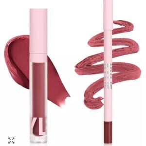 Kylie Jenner Lip Blush and Liner Set